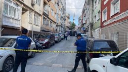 Emekli polis eşini ve çocuğunu öldürdükten sonra kendini vurdu