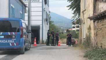 Ev sahibi dehşet saçtı: Kiracısını tüfekle öldürdü