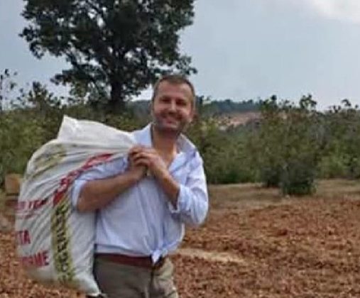 Siyasetin yakından tanıdığı isim Kandıralı Ayhan Yalçın’ın fındık isyanı