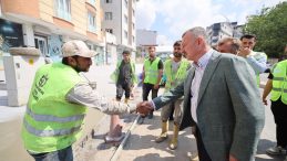 Başkan Büyükakın’dan Çayırova’ya yoğun mesai