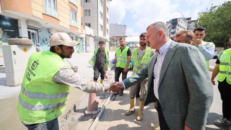 Başkan Büyükakın’dan Çayırova’ya yoğun mesai