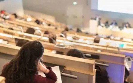 Üniversitelerde uygulanacak katkı payı ve öğrenim ücretleri belli oldu