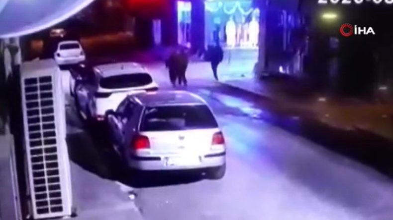 Sahilde cansız bedenleri bulunan 3 kardeşin son anları kamerada