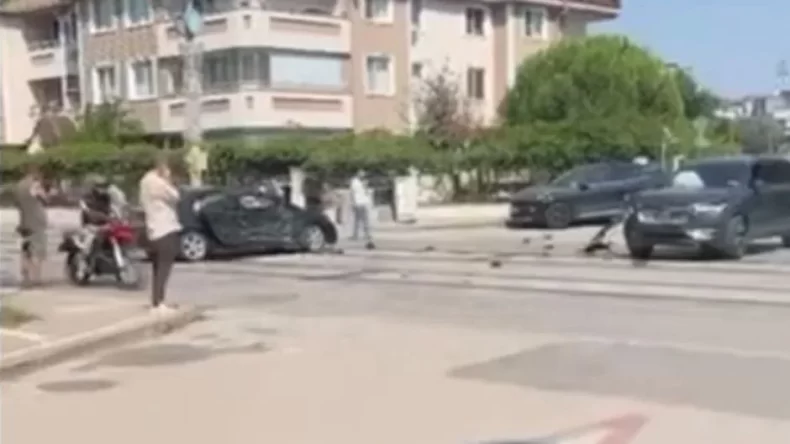 Son dakika | Kocaeli’de kaza: Yahyakaptan’da tramvay seferleri durdu!