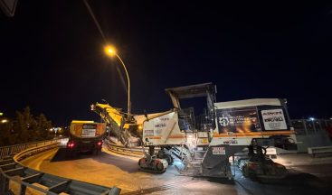 İzmit Adalet Köprüsü’nde gün doğmadan asfalt mesaisi