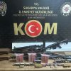 Komşuda silah kaçakçılığı operasyonu: 2 gözaltı