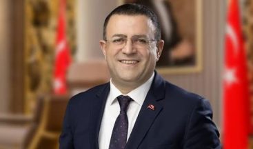 Derince Belediye Başkanı Sertif Gökçe CHP’den istifa etti