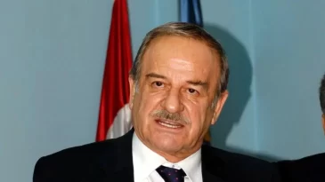 Siyaset ve sendika dünyasının acı kaybı: Cevdet Selvi yaşamını yitirdi