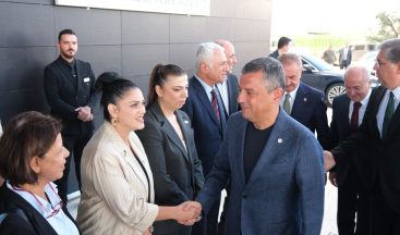 Özgür Özel Kocaeli’ye geldi! İlk durağı Gebze oldu