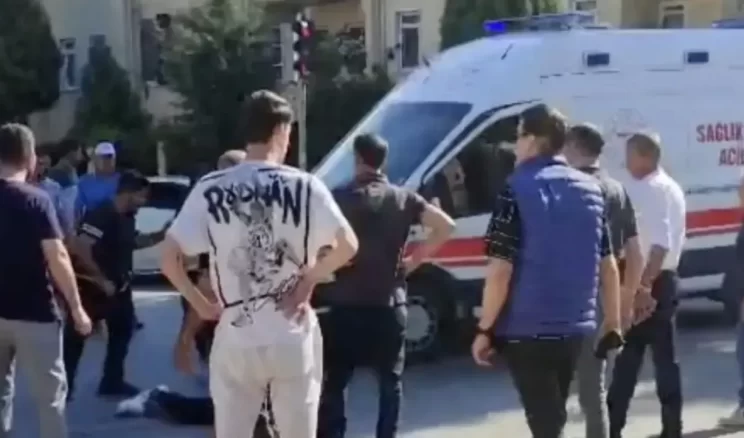 Okul önünde acı olay: 72 yaşındaki adam vefat etti