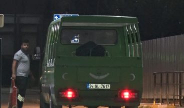 Ünlü oyuncu evinde ölü bulundu: Oyuncunun evinin önüne eski rol arkadaşı geldi