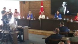 Belediye Meclis Toplantısı karıştı: Tartışma büyüdü arbede yaşandı