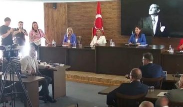 Belediye Meclis Toplantısı karıştı: Tartışma büyüdü arbede yaşandı