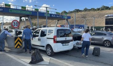4 araç zincirleme kazaya karıştı: Yaralılar var