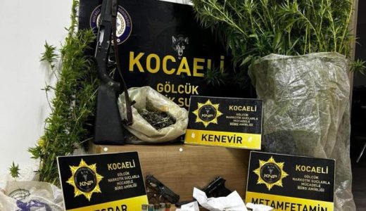 Uyuşturucu operasyonunda esrar, metamfetamin ve kenevir ele geçirildi