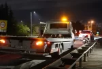 Başiskele’de motosiklet bariyere çarptı