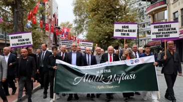 Ahilik haftası Kocaeli’de coşkuyla kutlandı: Esnaf ve sanatkârlar dayanışma için bir araya geldi