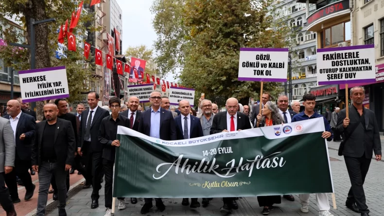 Ahilik haftası Kocaeli’de coşkuyla kutlandı: Esnaf ve sanatkârlar dayanışma için bir araya geldi