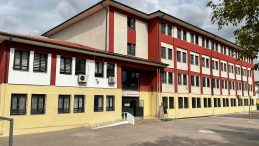 Büyükşehir’den 139 okula 7,3 milyon liralık boya desteği