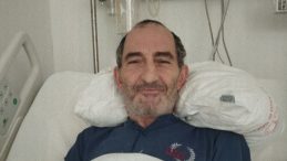 Medya dünyasının duayen ismi Ali Çınar hayatını kaybetti