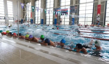 Kartepe’de yaz spor okulları binlerce çocuğu buluşturdu