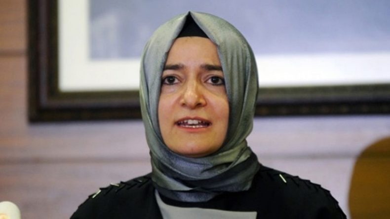 AK Parti Genel Başkan Yardımcısı Fatma Betül Sayan Kaya istifa etti