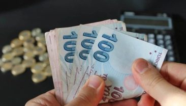 Bakan Şimşek ipucu verdi: İşte memur ve emekliyi ocakta bekleyen zam