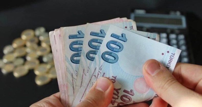 Bakan Şimşek ipucu verdi: İşte memur ve emekliyi ocakta bekleyen zam