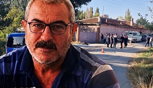 Komşuları evinin önünde fark etti: 55 yaşındaki adam hayatını kaybetti