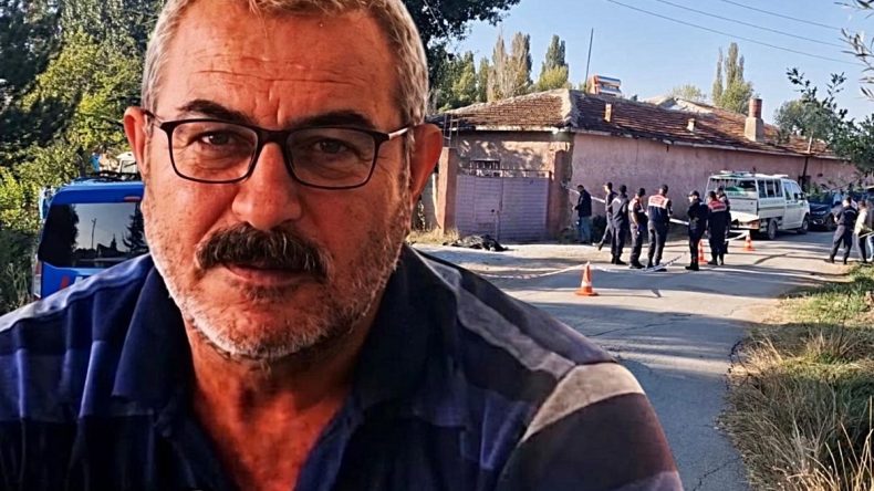 Komşuları evinin önünde fark etti: 55 yaşındaki adam hayatını kaybetti