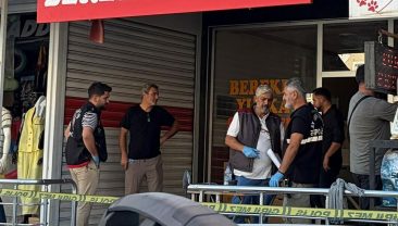 Kan donduran olay! Önce çocuklarını öldürdü sonra kendini astı
