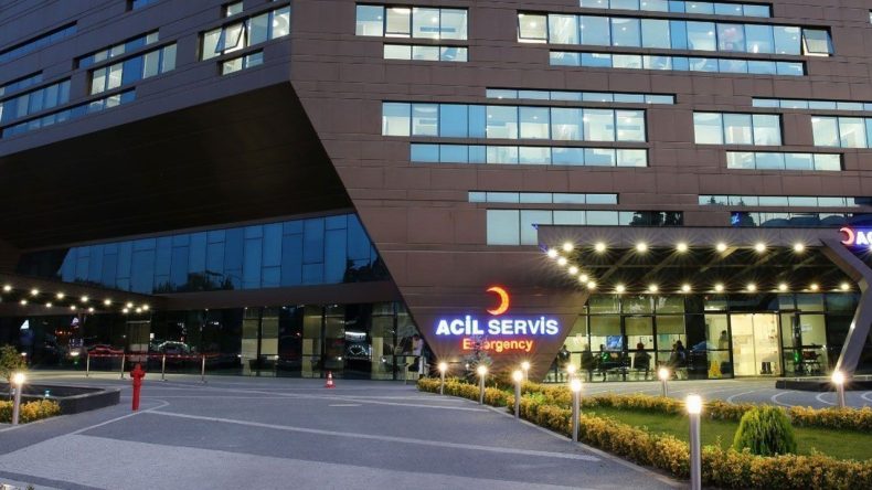 Yürüyerek girdiği özel hastaneden yatalak çıktı