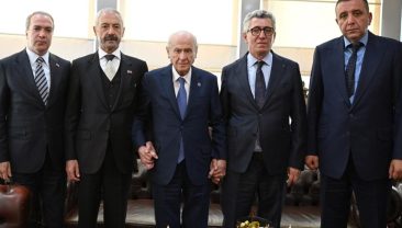 MHP’den flaş paylaşım: Sarallar ve Şahinler aileleri buluştu