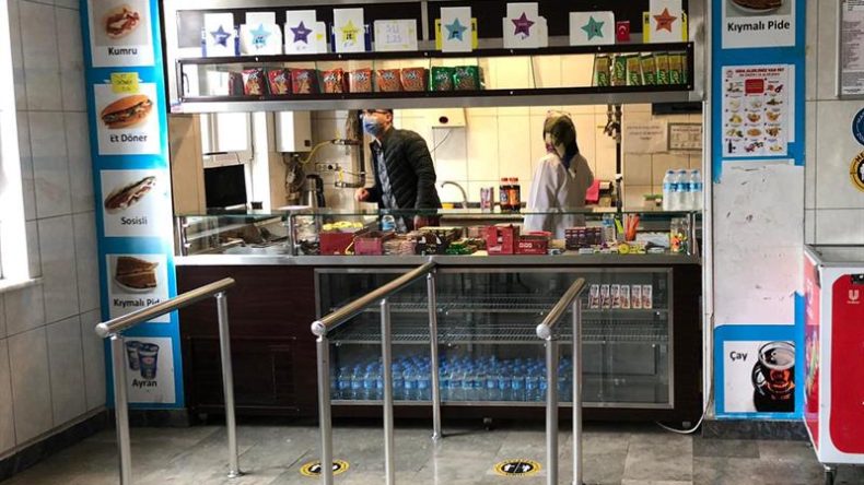 Kantincilerden İzmit Belediyesi’ne tepki: “Esnafın gelirini etkilemeyin”