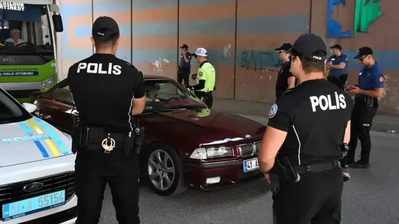 Kocaeli’de dev asayiş operasyonu