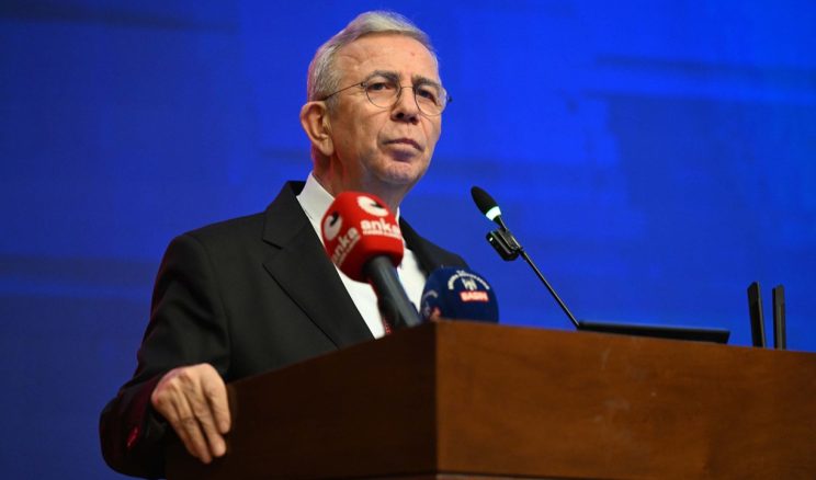 Mansur Yavaş CHP’den ayrıldı!