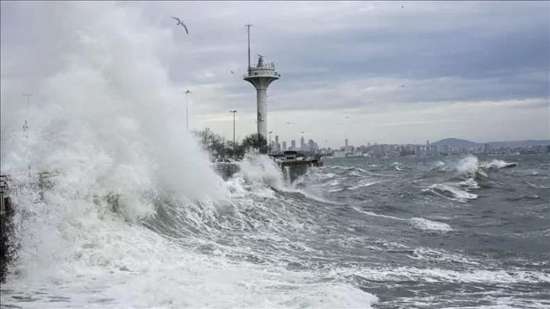 Marmara’da fırtına alarmı: Kocaeli Valiliği uyardı