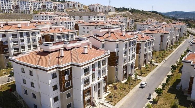Sepetçi TOKİ sakinlerinden SEDAŞ’a Elektrik kesintisi tepkisi