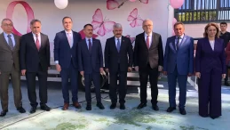 Gölcük’e yeni okul kazandırıldı: Semahat Arsel İlkokulu öğrencileriyle buluştu