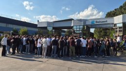 Bekaert’ten çıkarılan 100’den fazla işçi hukuk savaşı başlattı