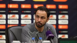 Selçuk İnan, Kocaeli Üniversitesi’nde futbolun perde arkasını anlatacak