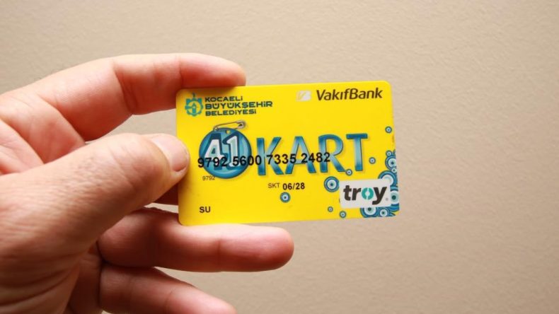 Büyükşehir’den öğrencilere 650 milyon TL’lik destek