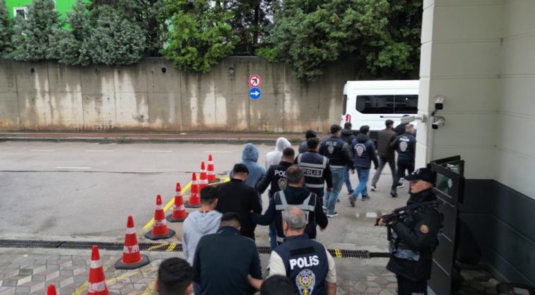 6,2 milyarlık para trafiğinde 29 şüpheli tutuklandı