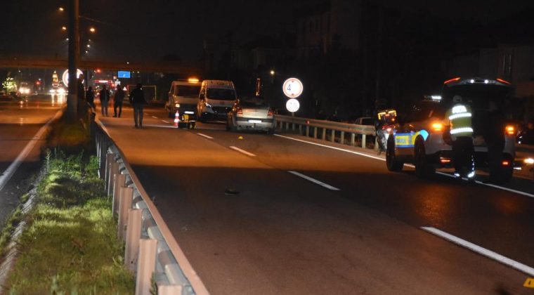 Yolun karşısına geçerken otomobil çarptı, hayatını kaybetti