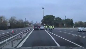 Film gibi kovalamaca: Uyuşturucu sevkiyatı yapan şahıs trafiği birbirine kattı