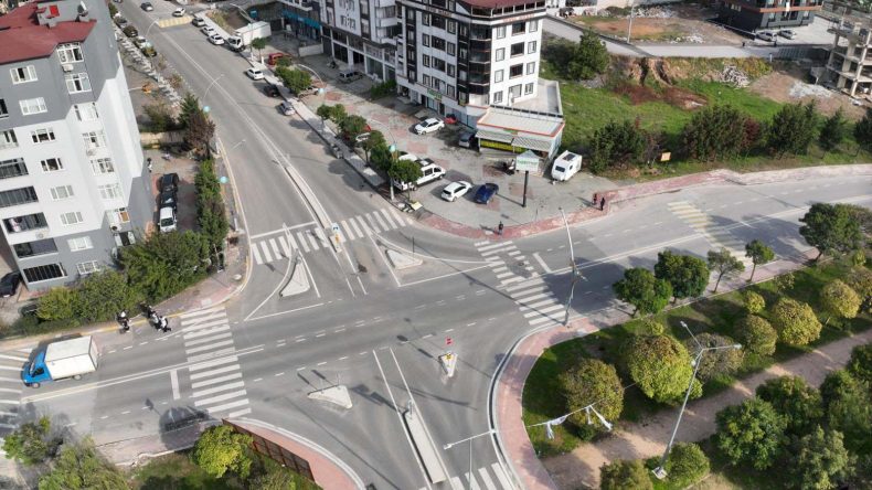 Kocaeli’de Bahriye Üçok Caddesi prestij güzergâhına dönüşüyor