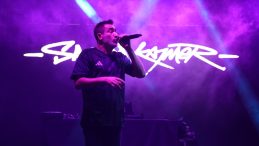 Sagopa Kajmer konserine yağışa rağmen gençler akın etti