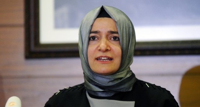 Fatma Betül Sayan Kaya Ak Parti’den ihraç edildi