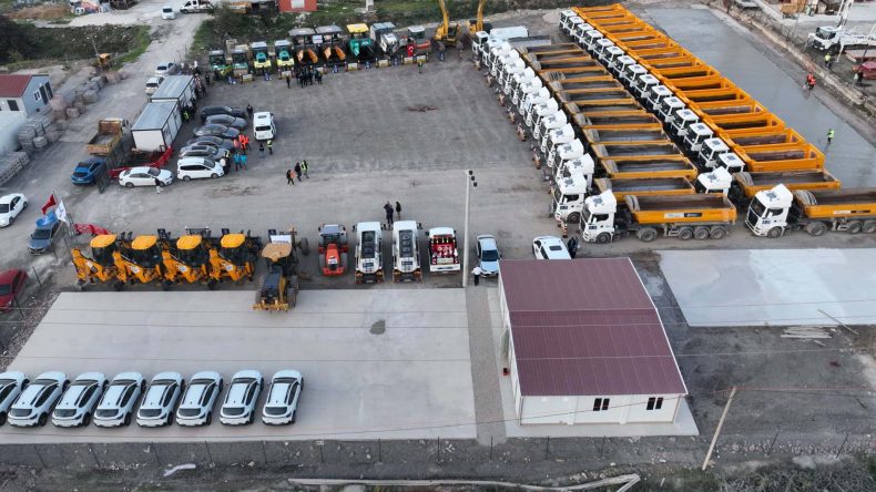 Büyükşehir’den Gebze bölgesine 2,8 milyar TL’lik yol yatırımı