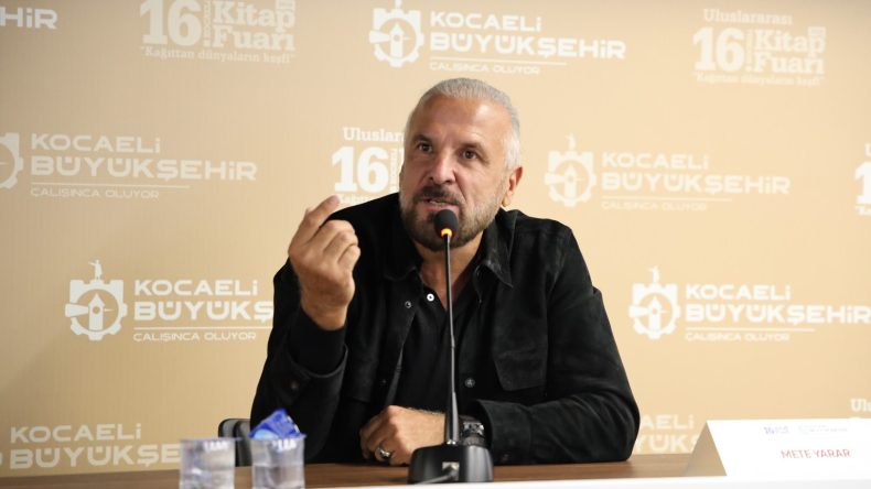 Mete Yarar Kocaeli Kitap Fuarı’nda konuştu: “Türkiye’yi savaştan koruyan noktaya geldik”